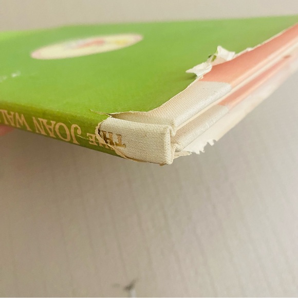 Vintage children’s book, The Joan Walsh Anglund Storybook, c 1978 - Picture 9 of 15